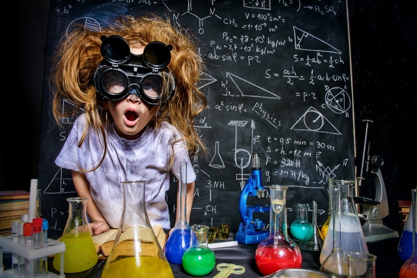 5 spôsobov, ako vzbudiť u vašej dcéry záujem o vedu