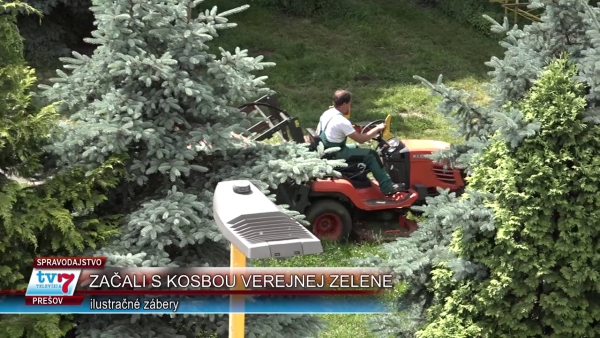 Začali s kosbou verejnej zelene v Prešove